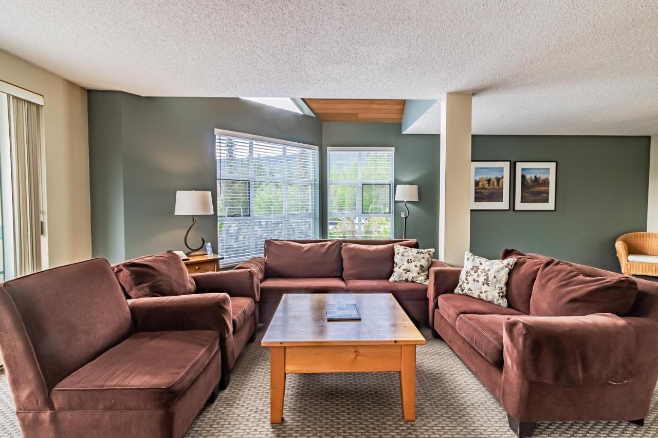Snowbird Townhouses By Elevate Vacations Whistler Ngoại thất bức ảnh
